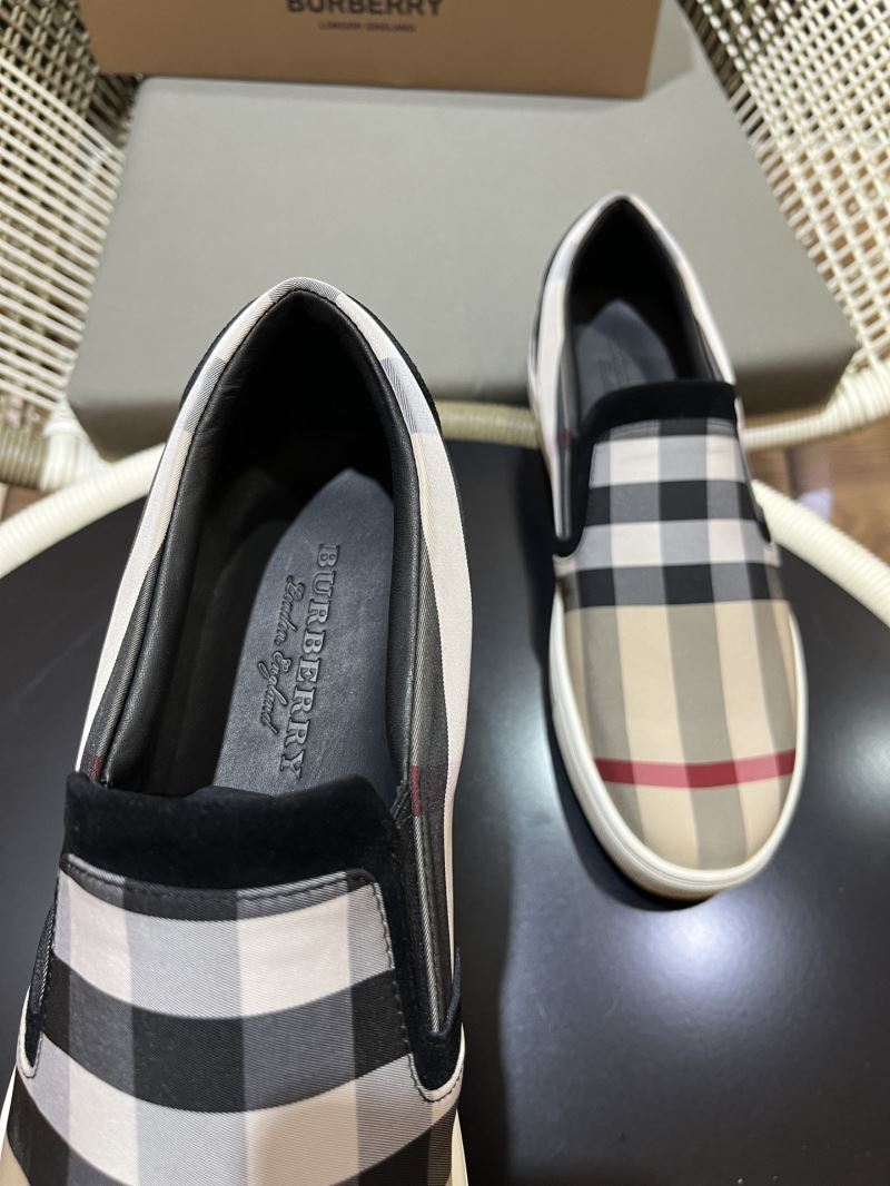 Burberry Low Shoes